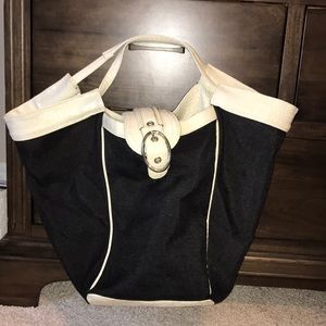 Black and white tote bag